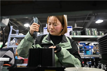 武汉微创光电订单任务多复工忙